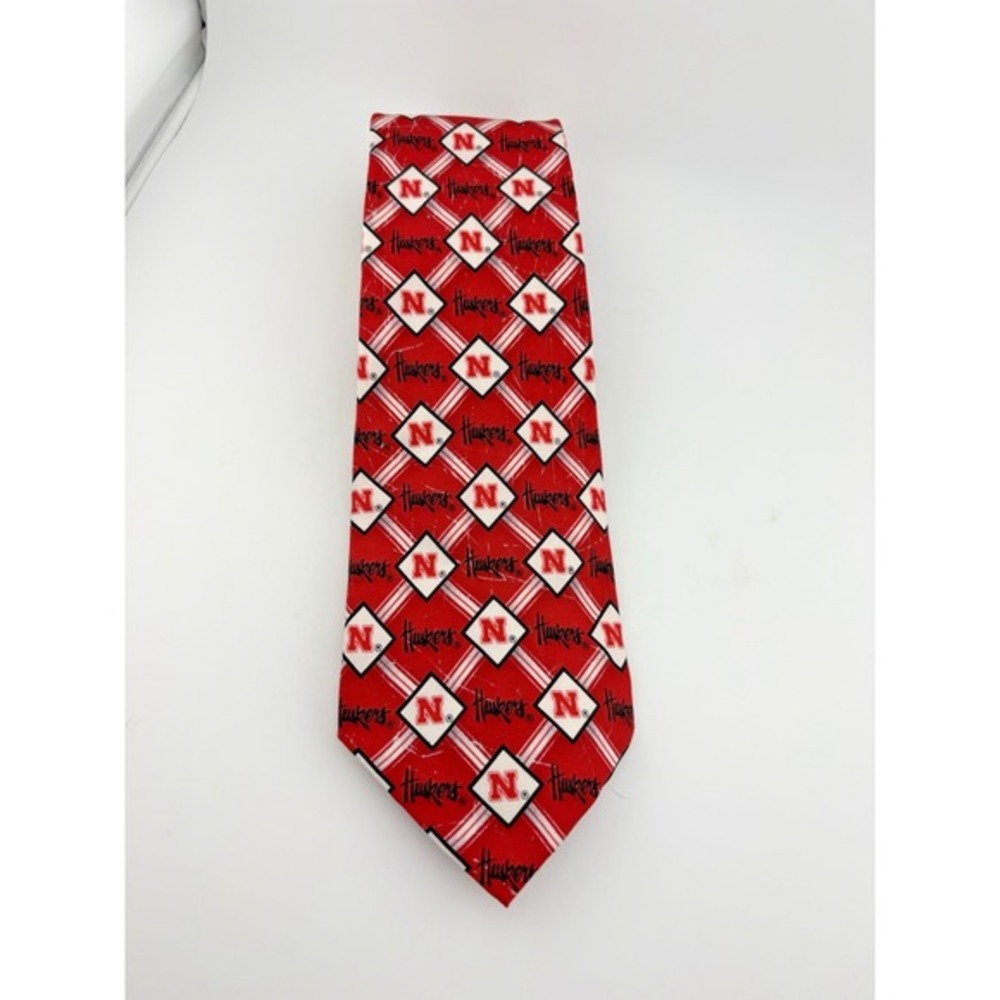 Eagles‎ Wings Nebraska Huskers Mens Silk Necktie Red Logo Diamond Plaid NCAA Tie